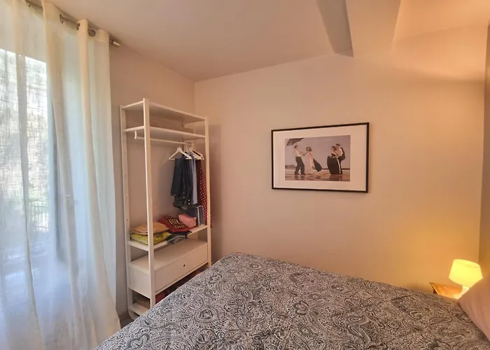 Anciua - Parking Free *